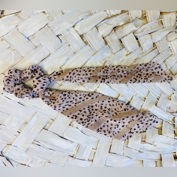 Anthropologie chiffon hair ties and hard headbands - Picture 3 of 5